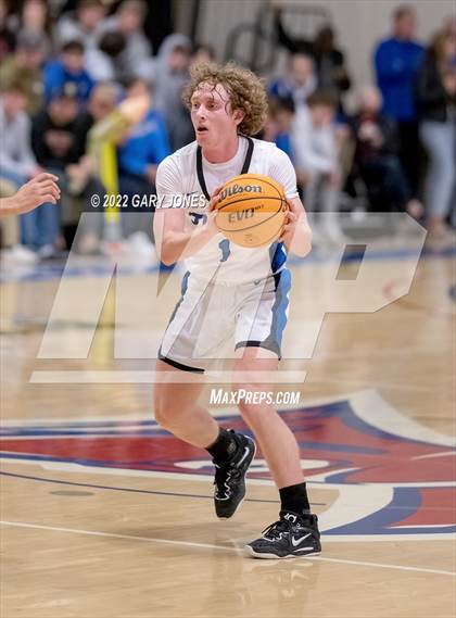 Thumbnail 2 in Clovis West vs Rocklin (NorCal Tip-Off Final) photogallery.