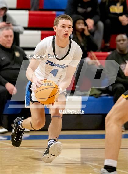 Thumbnail 3 in Clovis West vs Rocklin (NorCal Tip-Off Final) photogallery.