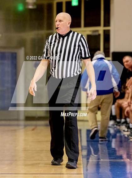 Thumbnail 2 in Clovis West vs Rocklin (NorCal Tip-Off Final) photogallery.