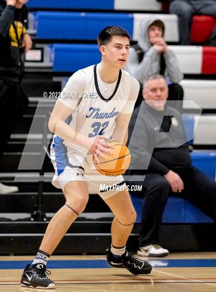Thumbnail 1 in Clovis West vs Rocklin (NorCal Tip-Off Final) photogallery.
