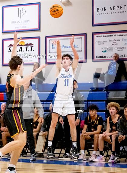 Thumbnail 2 in Clovis West vs Rocklin (NorCal Tip-Off Final) photogallery.