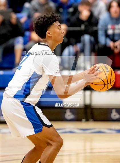 Thumbnail 2 in Clovis West vs Rocklin (NorCal Tip-Off Final) photogallery.