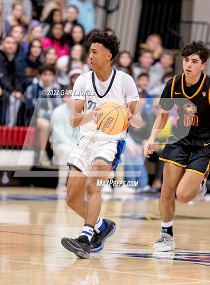 Thumbnail 3 in Clovis West vs Rocklin (NorCal Tip-Off Final) photogallery.