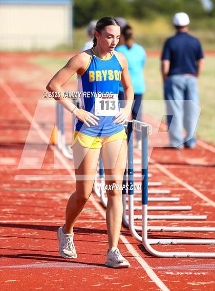 Thumbnail 1 in UIL Cross Country 1A Region 3 District 17 Championship photogallery.