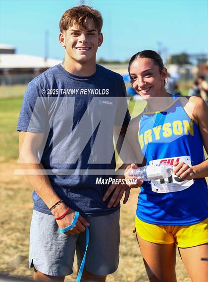 Thumbnail 2 in UIL Cross Country 1A Region 3 District 17 Championship photogallery.
