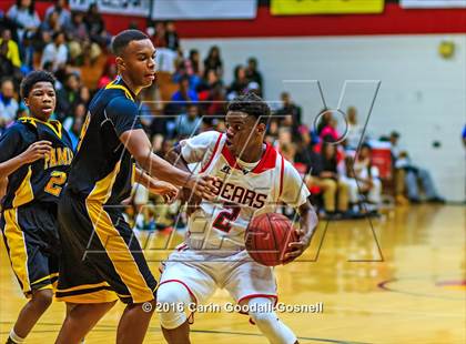 Thumbnail 3 in Pamlico County vs. New Bern photogallery.