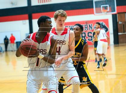 Thumbnail 2 in Pamlico County vs. New Bern photogallery.