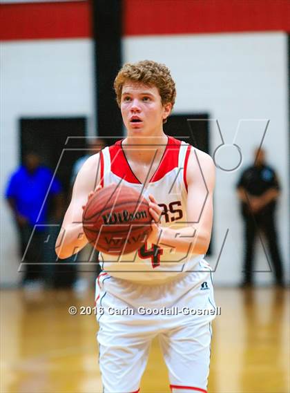 Thumbnail 1 in Pamlico County vs. New Bern photogallery.