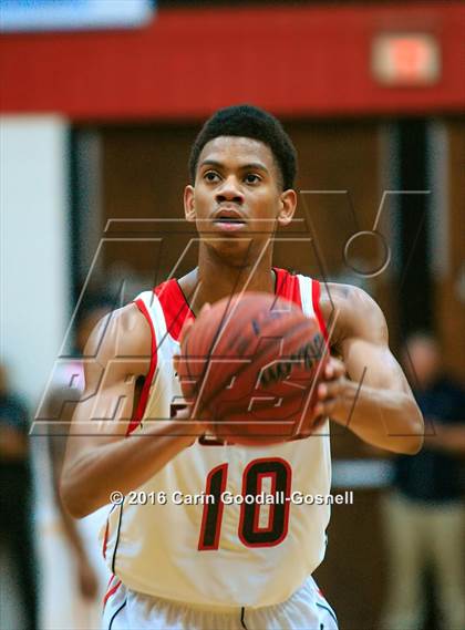 Thumbnail 3 in Pamlico County vs. New Bern photogallery.