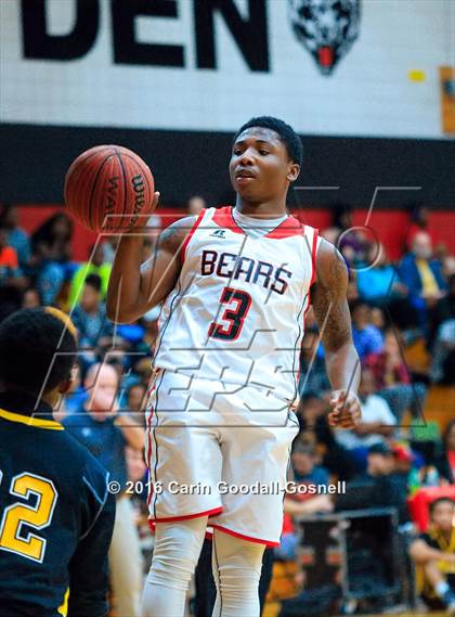Thumbnail 1 in Pamlico County vs. New Bern photogallery.