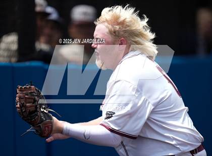 Thumbnail 3 in Falcon vs. Palisade (CHSAA 4A 2nd Round) photogallery.