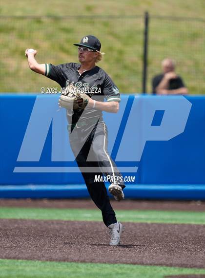 Thumbnail 2 in Falcon vs. Palisade (CHSAA 4A 2nd Round) photogallery.