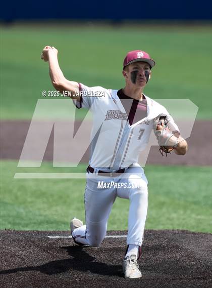 Thumbnail 3 in Falcon vs. Palisade (CHSAA 4A 2nd Round) photogallery.