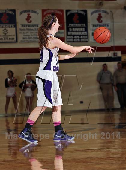 Thumbnail 3 in Sevier County vs  Morristown-Hamblen East (TSSAA D2-AAA District Quarterfinals) photogallery.