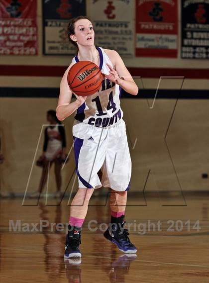 Thumbnail 2 in Sevier County vs  Morristown-Hamblen East (TSSAA D2-AAA District Quarterfinals) photogallery.