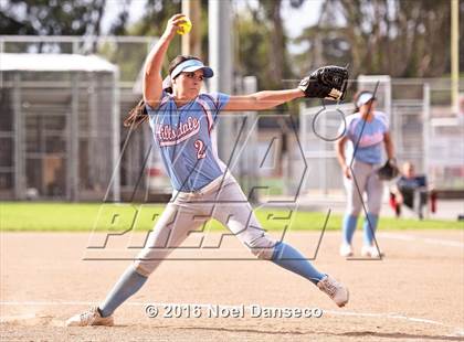 Thumbnail 2 in Burlingame vs. Hillsdale photogallery.