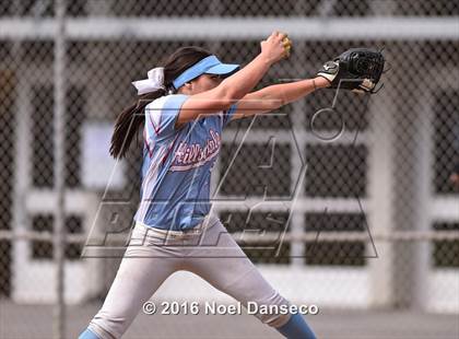 Thumbnail 2 in Burlingame vs. Hillsdale photogallery.