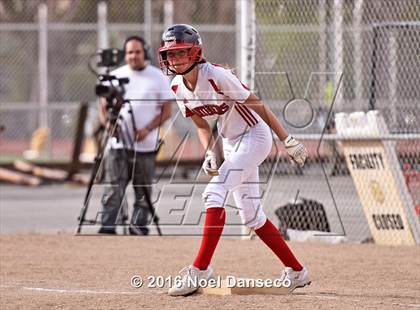 Thumbnail 1 in Burlingame vs. Hillsdale photogallery.