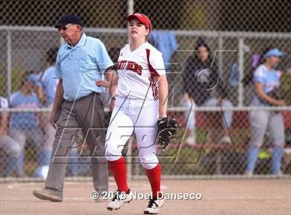 Thumbnail 2 in Burlingame vs. Hillsdale photogallery.