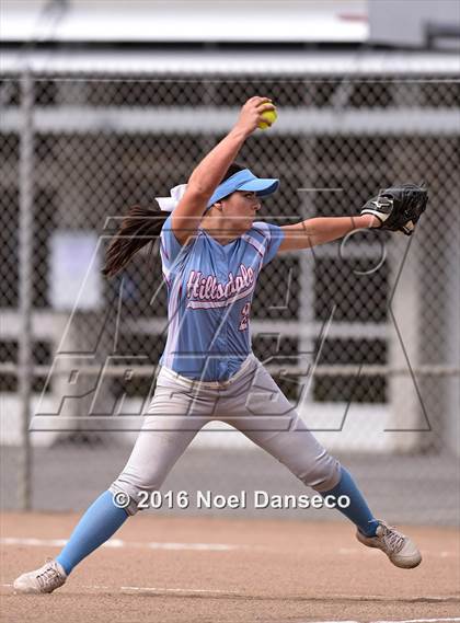 Thumbnail 1 in Burlingame vs. Hillsdale photogallery.