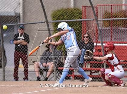 Thumbnail 3 in Burlingame vs. Hillsdale photogallery.