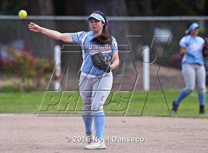 Thumbnail 1 in Burlingame vs. Hillsdale photogallery.