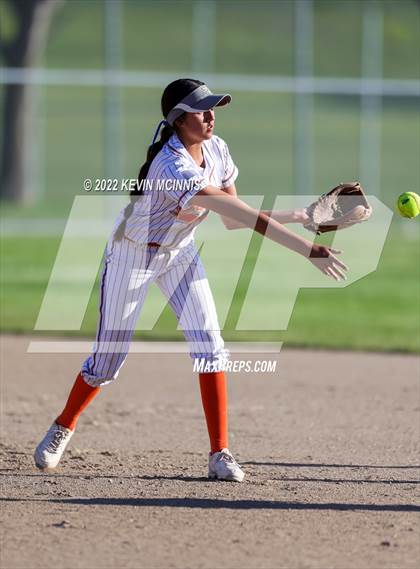 Thumbnail 2 in Bingham vs. Skyridge. (UHSAA 6A Softball Championships Bracket 2 - Round 2) photogallery.