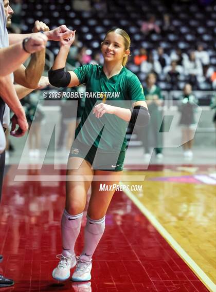 Thumbnail 1 in Clifton vs. Boyd (UIL 3A D2 Volleyball Final) photogallery.