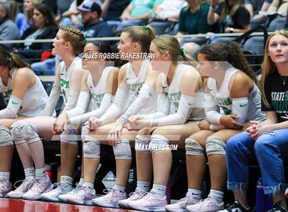 Thumbnail 3 in Clifton vs. Boyd (UIL 3A D2 Volleyball Final) photogallery.