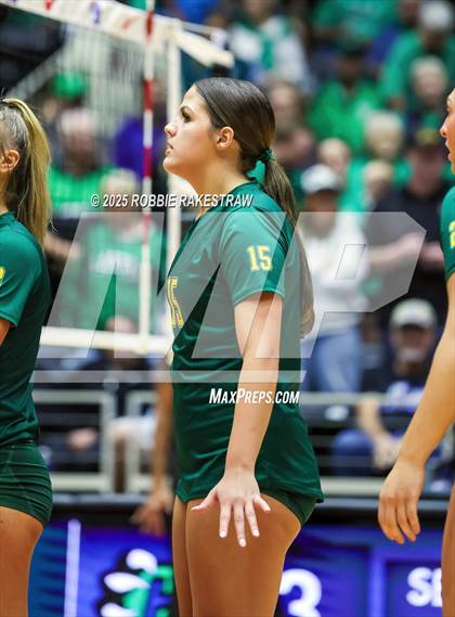 Thumbnail 2 in Clifton vs. Boyd (UIL 3A D2 Volleyball Final) photogallery.