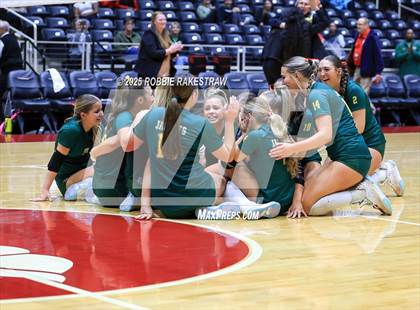 Thumbnail 2 in Clifton vs. Boyd (UIL 3A D2 Volleyball Final) photogallery.