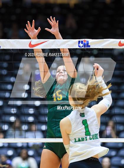 Thumbnail 3 in Clifton vs. Boyd (UIL 3A D2 Volleyball Final) photogallery.