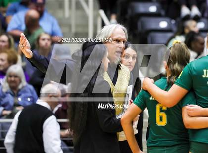 Thumbnail 2 in Clifton vs. Boyd (UIL 3A D2 Volleyball Final) photogallery.