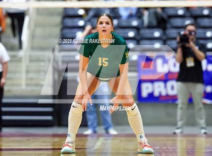 Thumbnail 2 in Clifton vs. Boyd (UIL 3A D2 Volleyball Final) photogallery.