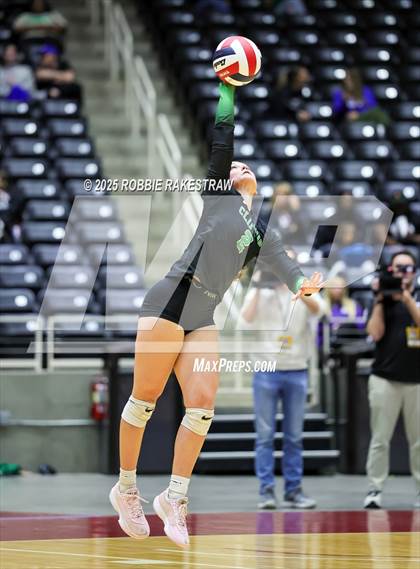 Thumbnail 3 in Clifton vs. Boyd (UIL 3A D2 Volleyball Final) photogallery.