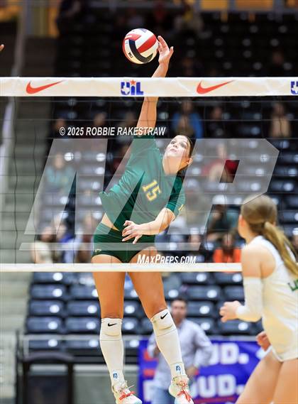 Thumbnail 2 in Clifton vs. Boyd (UIL 3A D2 Volleyball Final) photogallery.