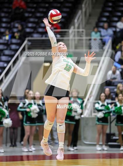 Thumbnail 1 in Clifton vs. Boyd (UIL 3A D2 Volleyball Final) photogallery.