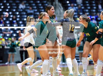 Thumbnail 3 in Clifton vs. Boyd (UIL 3A D2 Volleyball Final) photogallery.