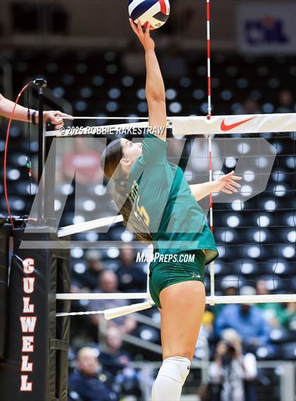 Thumbnail 3 in Clifton vs. Boyd (UIL 3A D2 Volleyball Final) photogallery.