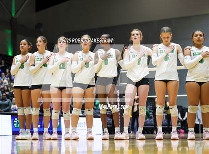 Thumbnail 2 in Clifton vs. Boyd (UIL 3A D2 Volleyball Final) photogallery.