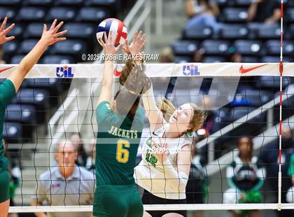 Thumbnail 3 in Clifton vs. Boyd (UIL 3A D2 Volleyball Final) photogallery.