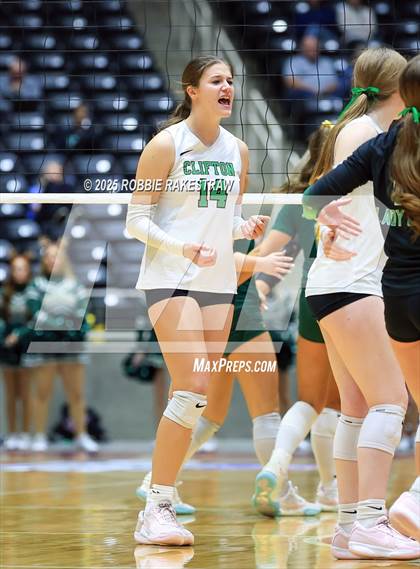 Thumbnail 3 in Clifton vs. Boyd (UIL 3A D2 Volleyball Final) photogallery.