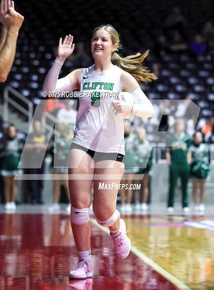 Thumbnail 1 in Clifton vs. Boyd (UIL 3A D2 Volleyball Final) photogallery.