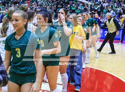 Thumbnail 2 in Clifton vs. Boyd (UIL 3A D2 Volleyball Final) photogallery.