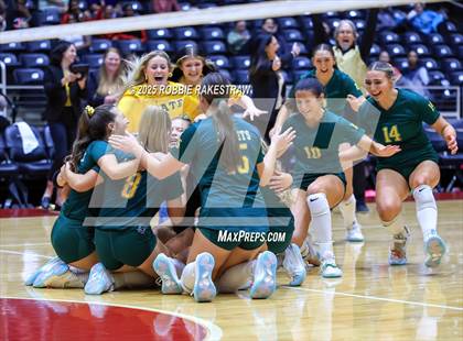 Thumbnail 2 in Clifton vs. Boyd (UIL 3A D2 Volleyball Final) photogallery.