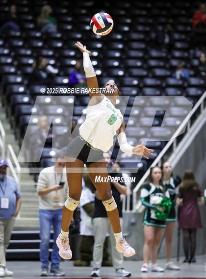 Thumbnail 3 in Clifton vs. Boyd (UIL 3A D2 Volleyball Final) photogallery.