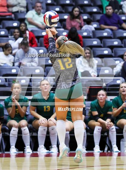 Thumbnail 3 in Clifton vs. Boyd (UIL 3A D2 Volleyball Final) photogallery.