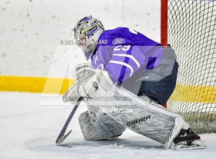 Thumbnail 1 in Ravenwood vs Father Ryan photogallery.