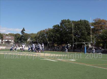 Thumbnail 2 in Bayside @ Fort Hamilton photogallery.
