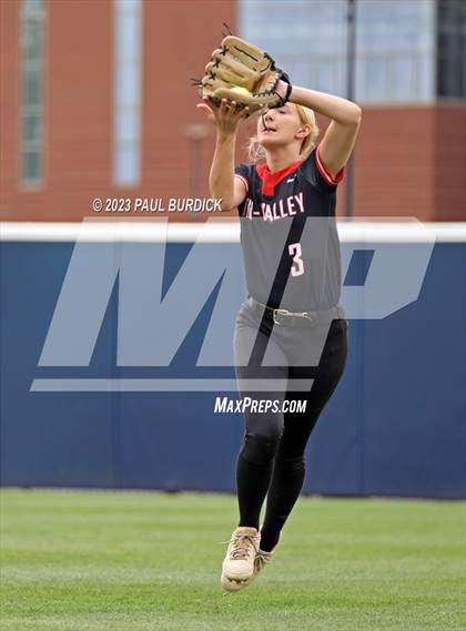 Thumbnail 1 in Tri-Valley vs. Union Area (PIAA 1A Championship) photogallery.